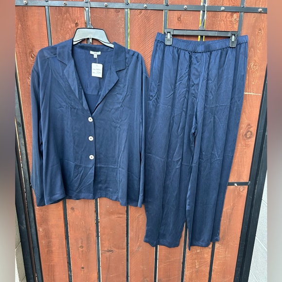 Lunya washable silk long sleeve pant set size Large navy blue - Picture 2 of 9